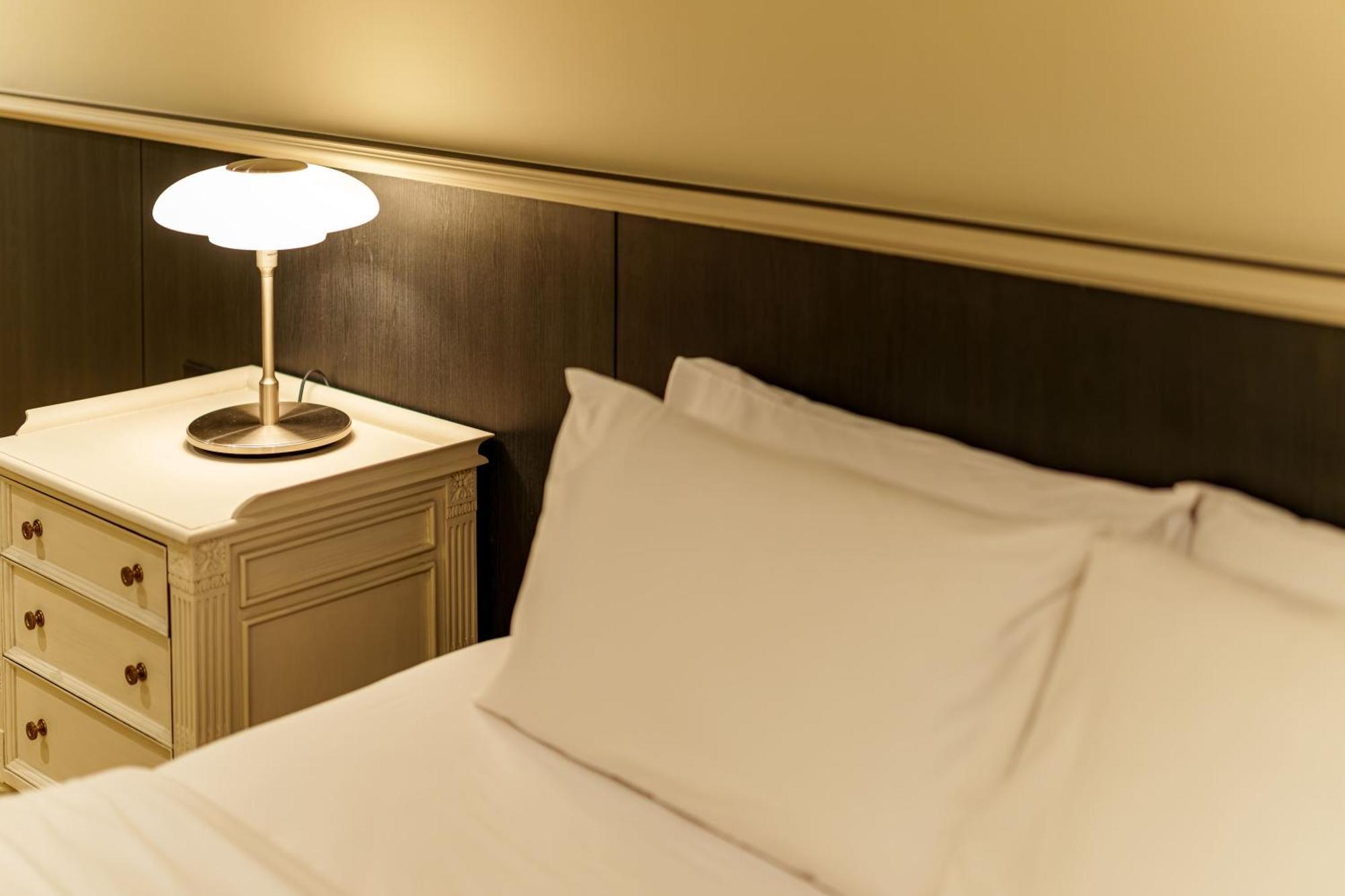 Floral Court & Sukhumvit 13 4*